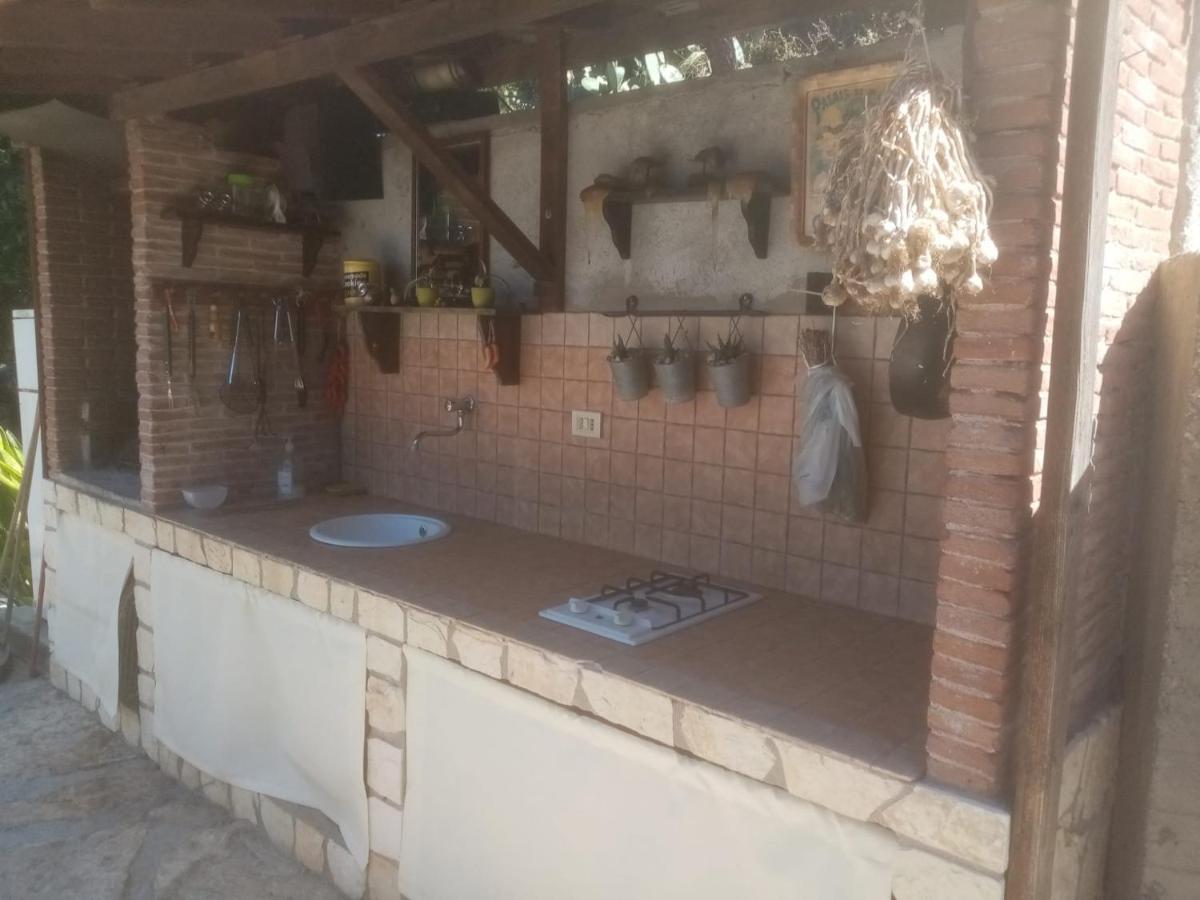"San Placido Green House" Villa Con Piscina Castel di Iudica Exteriör bild