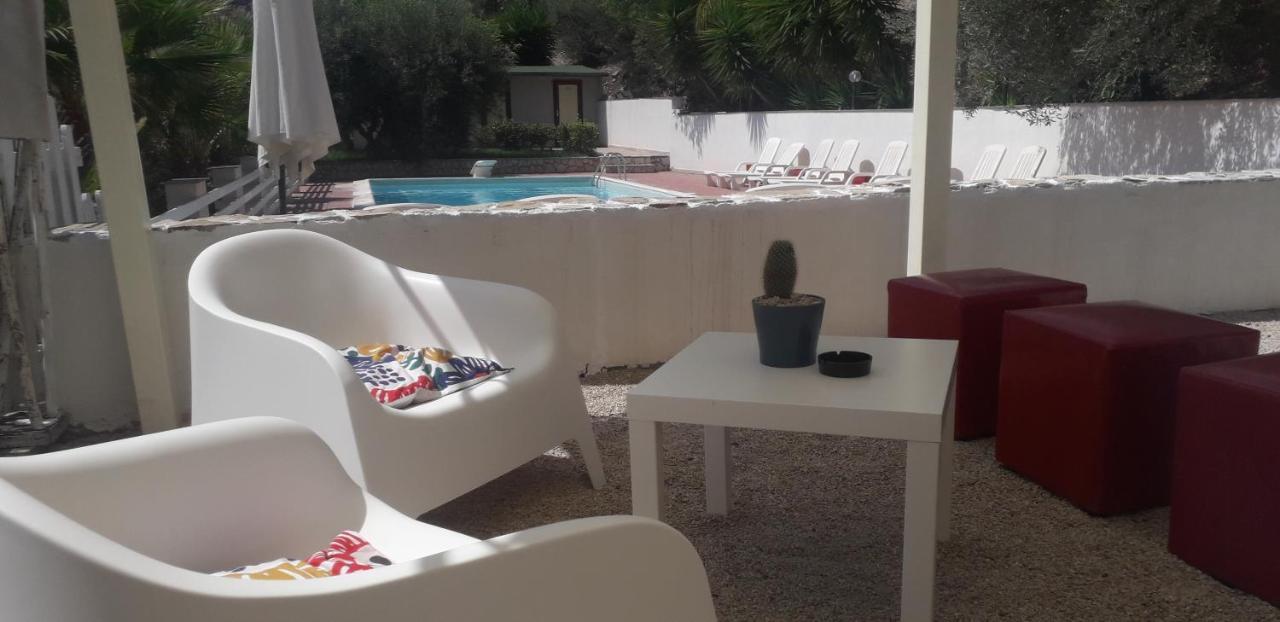 "San Placido Green House" Villa Con Piscina Castel di Iudica Exteriör bild