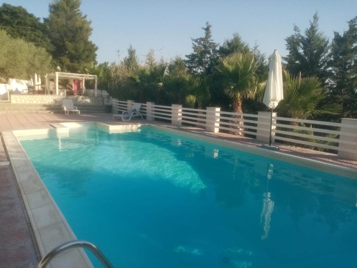 "San Placido Green House" Villa Con Piscina Castel di Iudica Exteriör bild