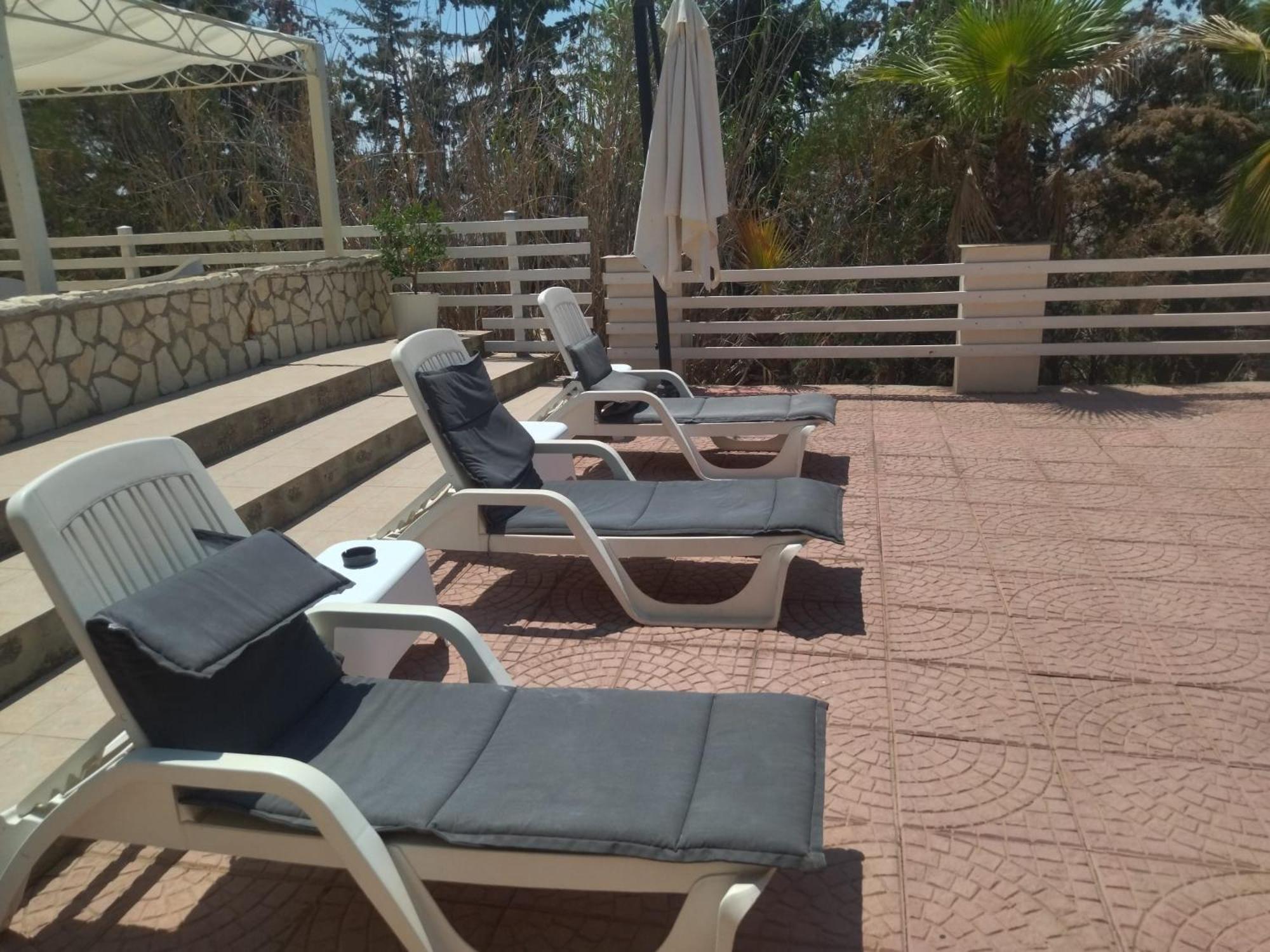 "San Placido Green House" Villa Con Piscina Castel di Iudica Exteriör bild